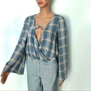 LOVES FIRE plaid crop blouse size S